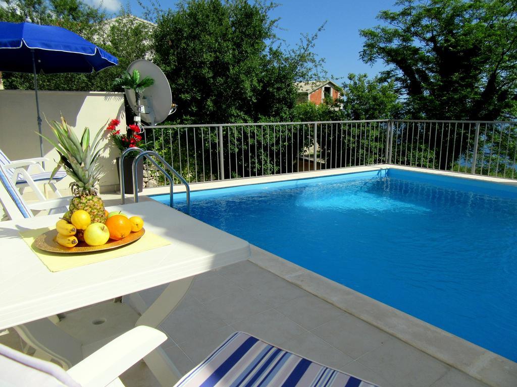 Villa Maja Тучепи Экстерьер фото